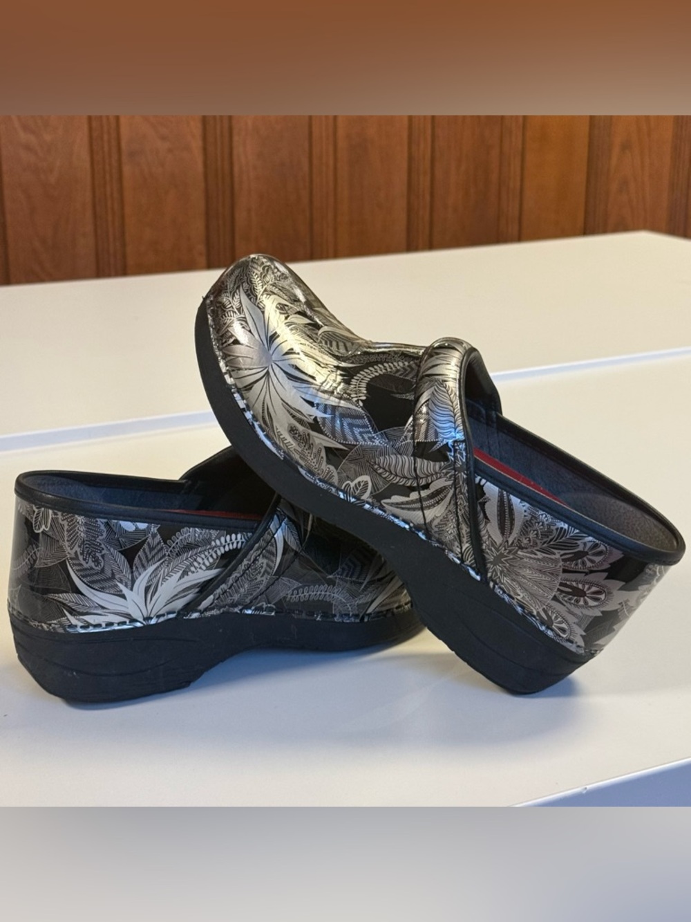 Dansko Women’s Size 8.5-9 Black and Silver Floral Clogs